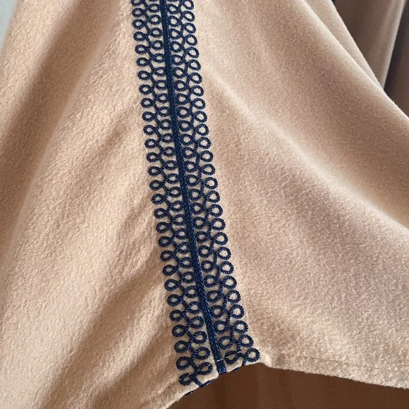 Moroccan Embroidered Cape - Picture 3 of 6